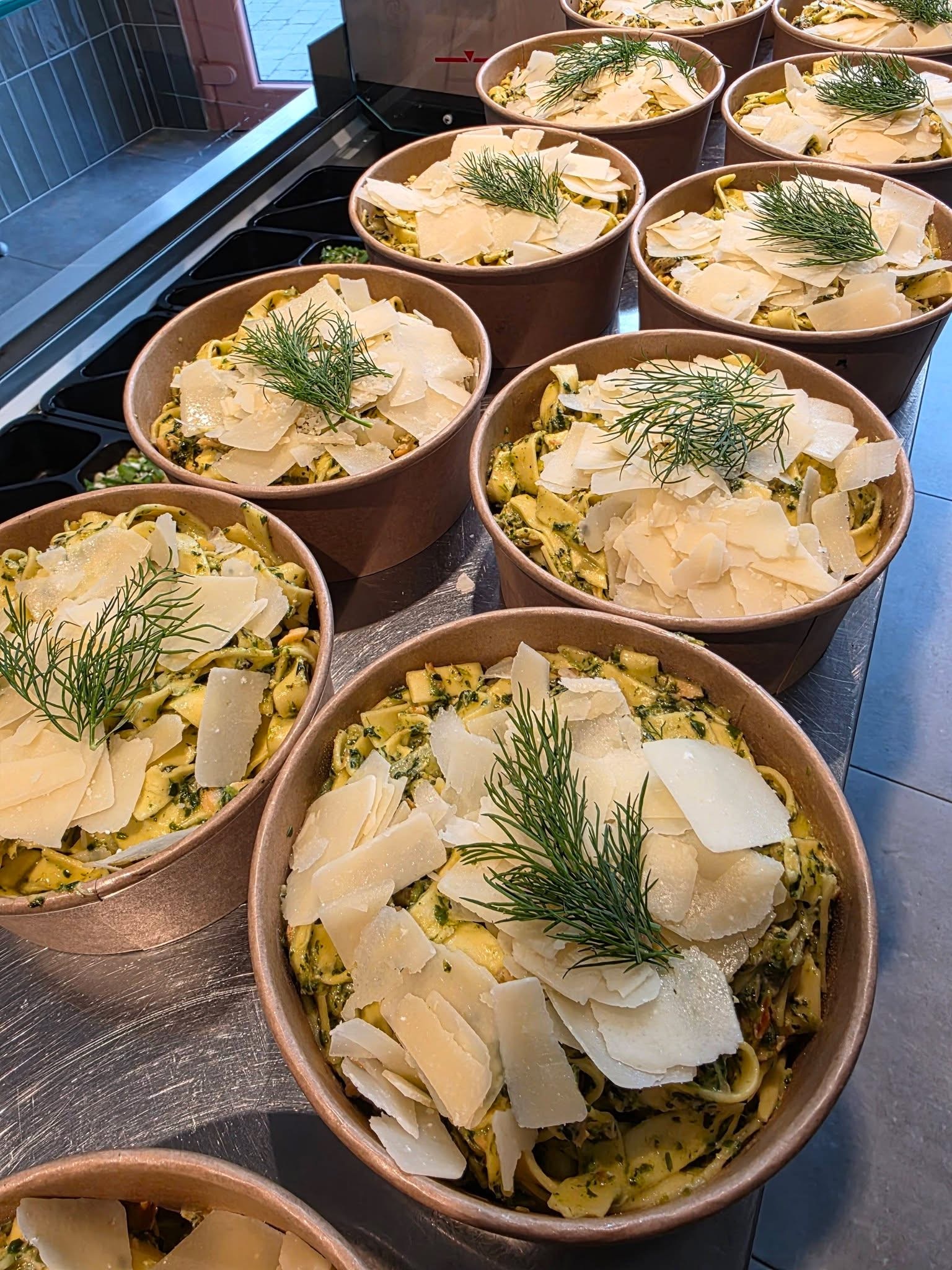 Bowls tagliatelles en série